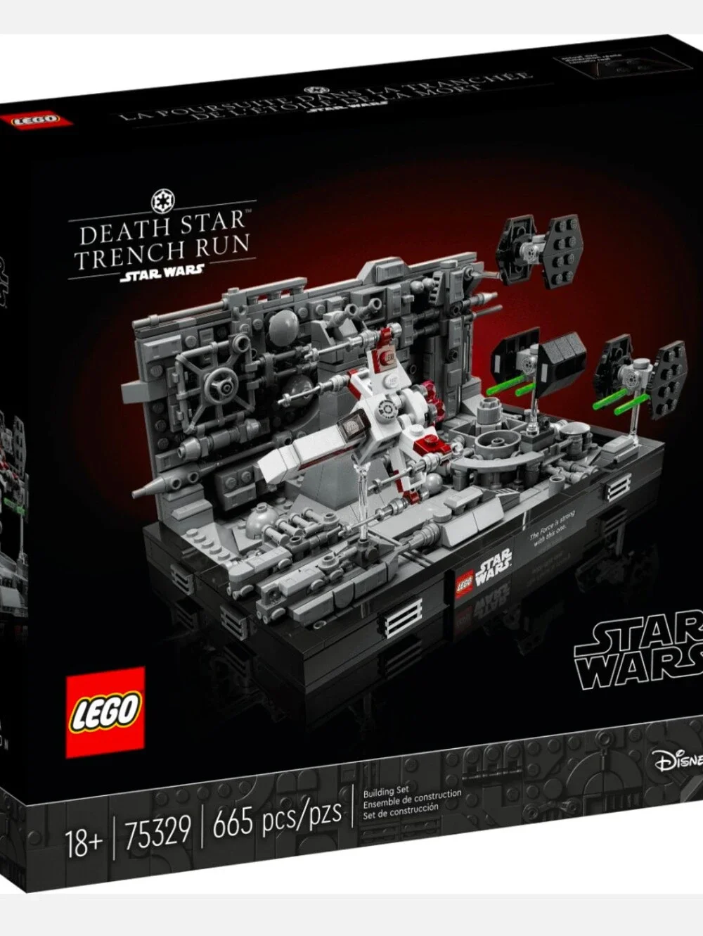 LEGO Star Wars: Death Star Trench Run Diorama (75329)